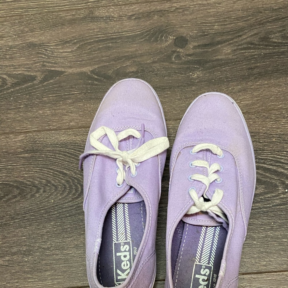 Lavender keds